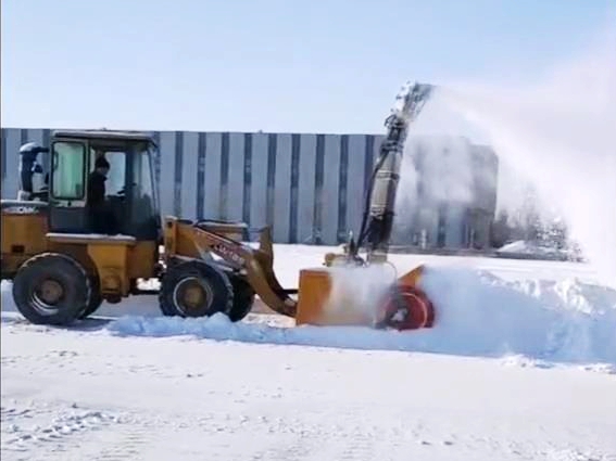 吉林地区抛雪机客户使用案例