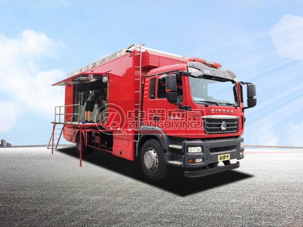 大型移动宿营车